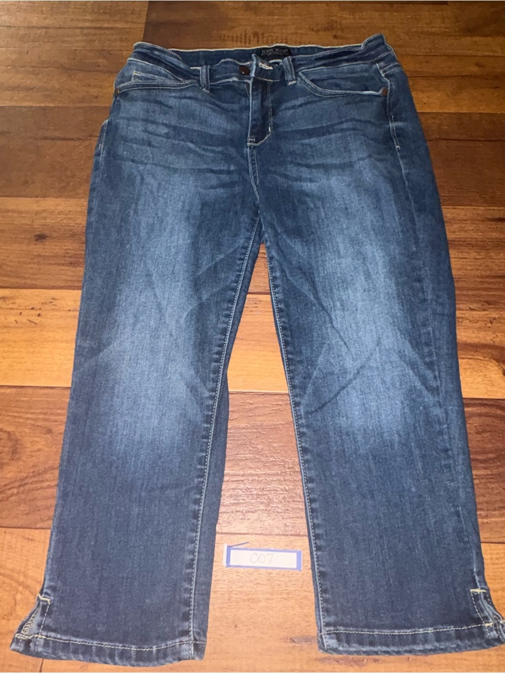 Judy Blue Dark Wash Skinny Fit Capri Jeans - Size 9/29